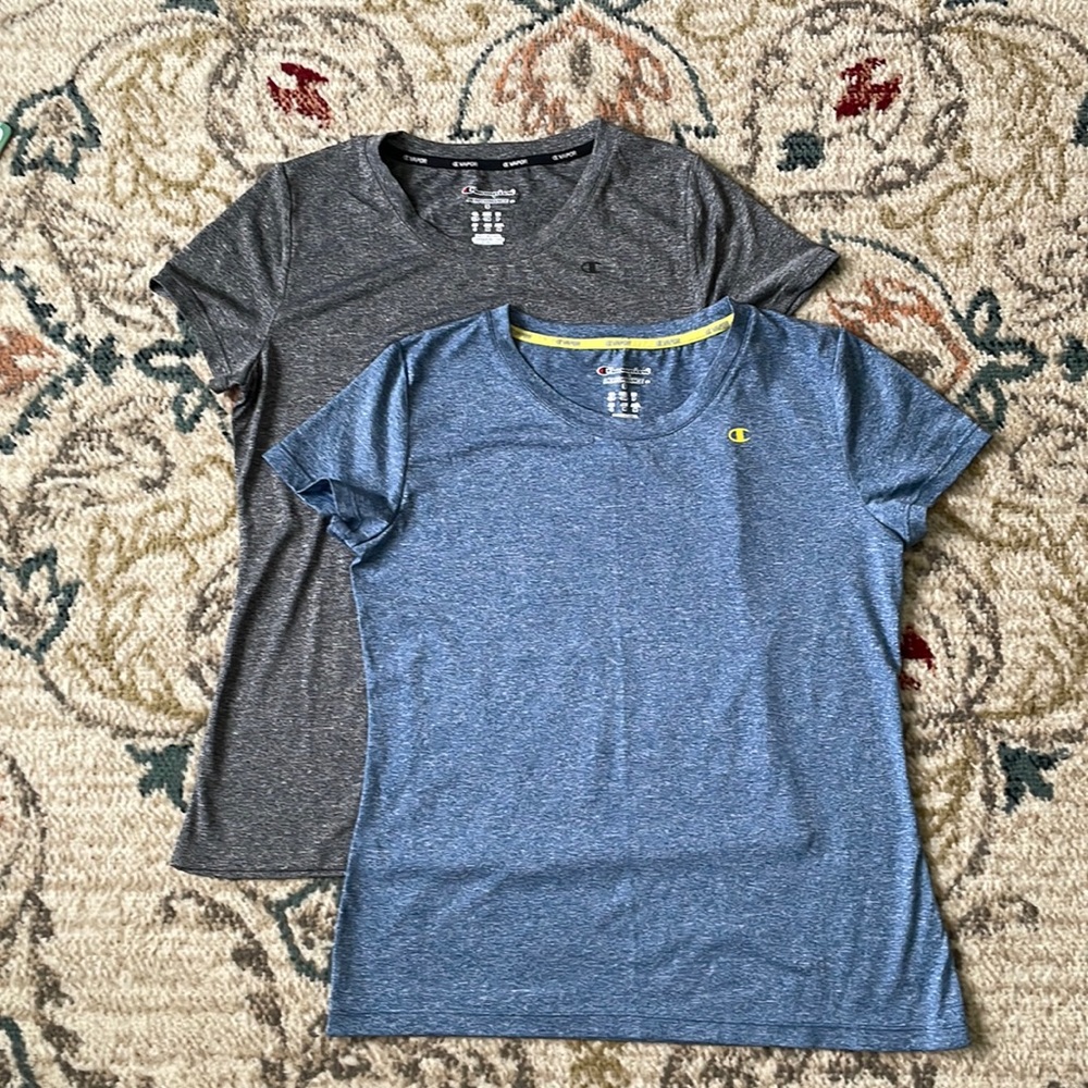 Bundle of 2 Champion Activewear Tops Size Small